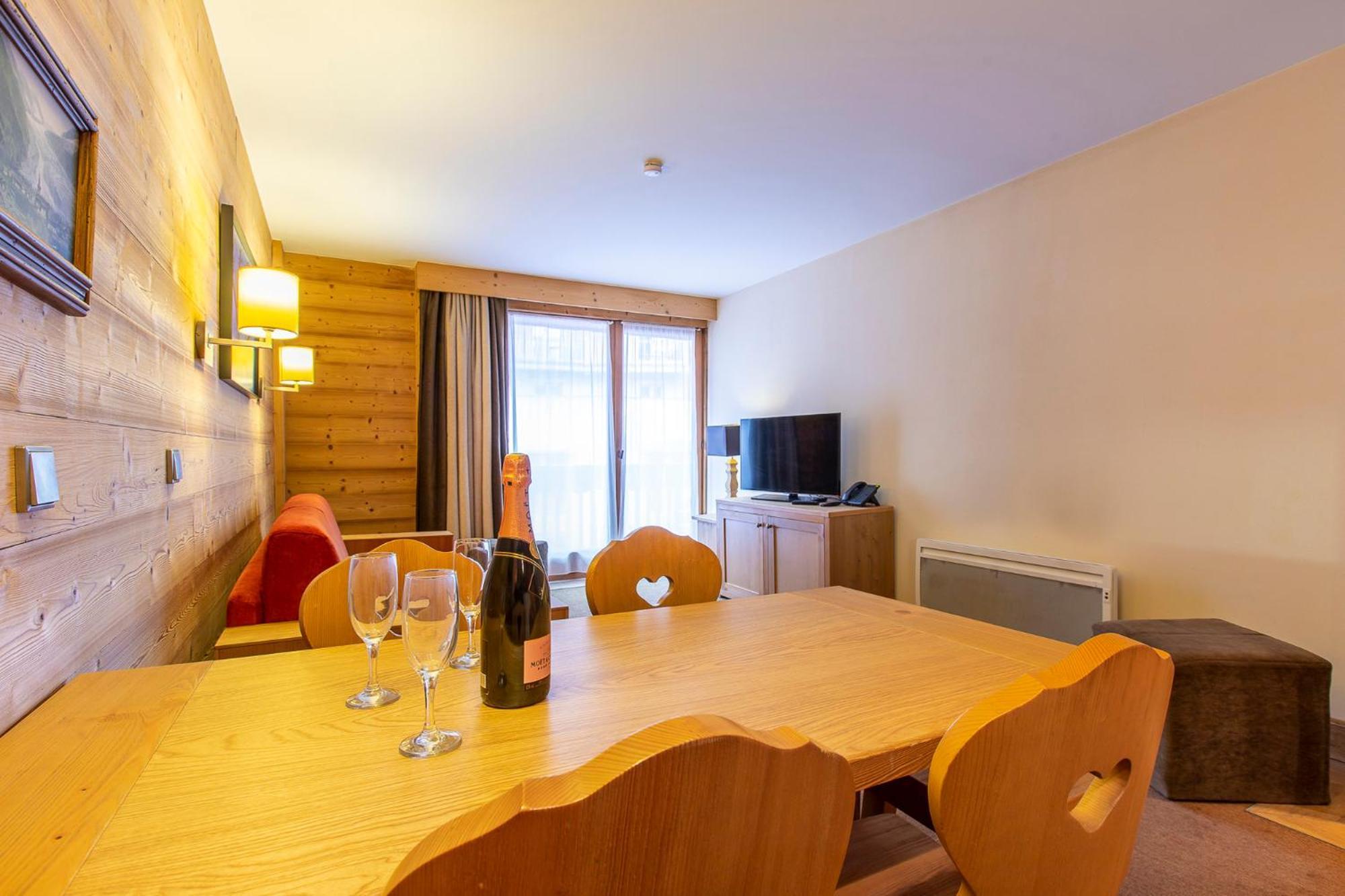 Residence Les Chalets Du Forum - Courchevel 1850 Екстериор снимка