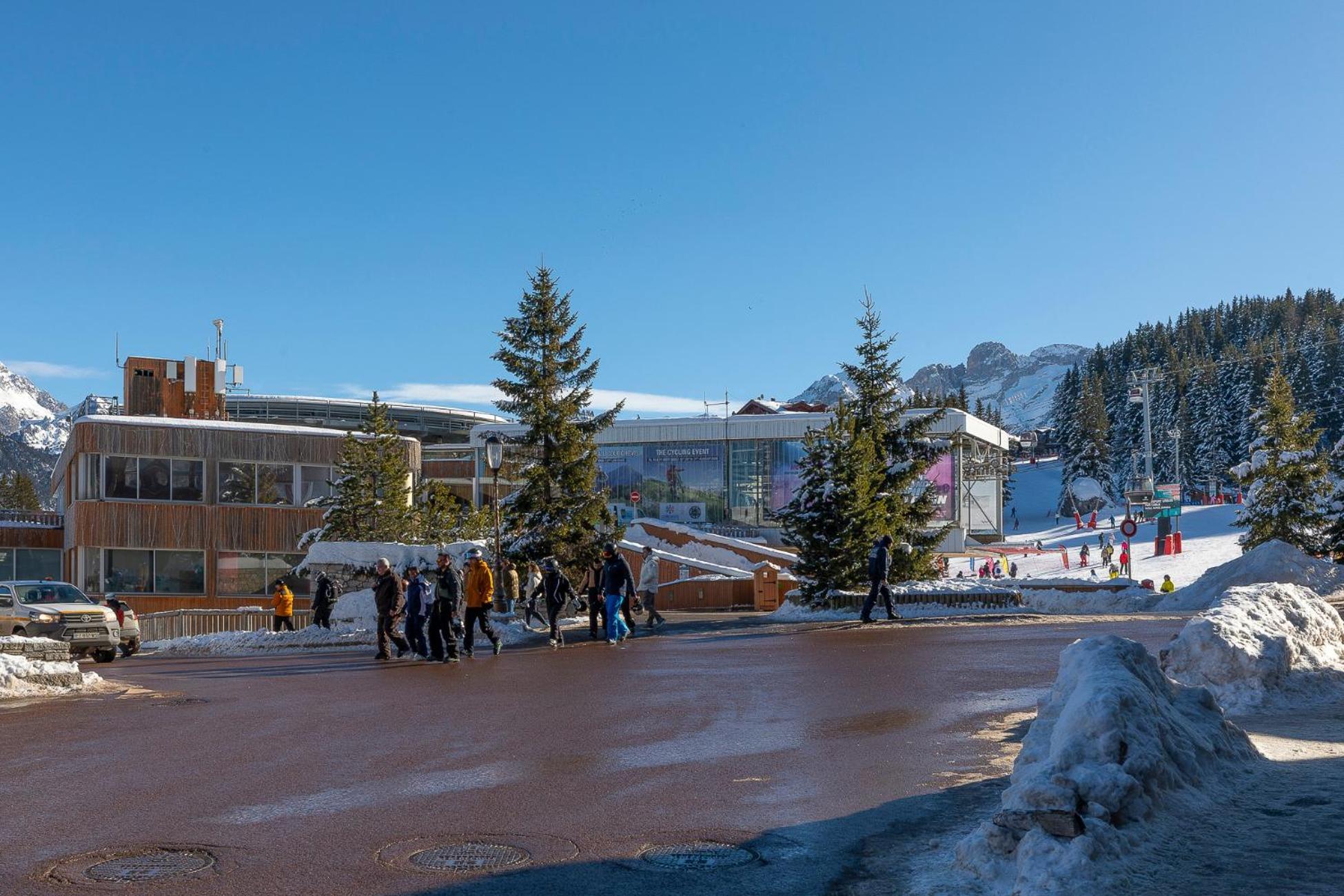Residence Les Chalets Du Forum - Courchevel 1850 Екстериор снимка